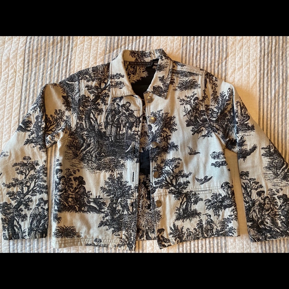 VINTAGE NEW IDENTITY CROP BLAZER